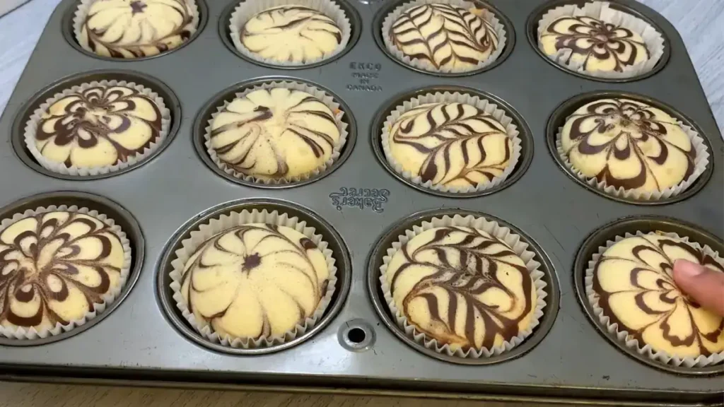 Recette incroyable de cupcakes marbrés moelleux