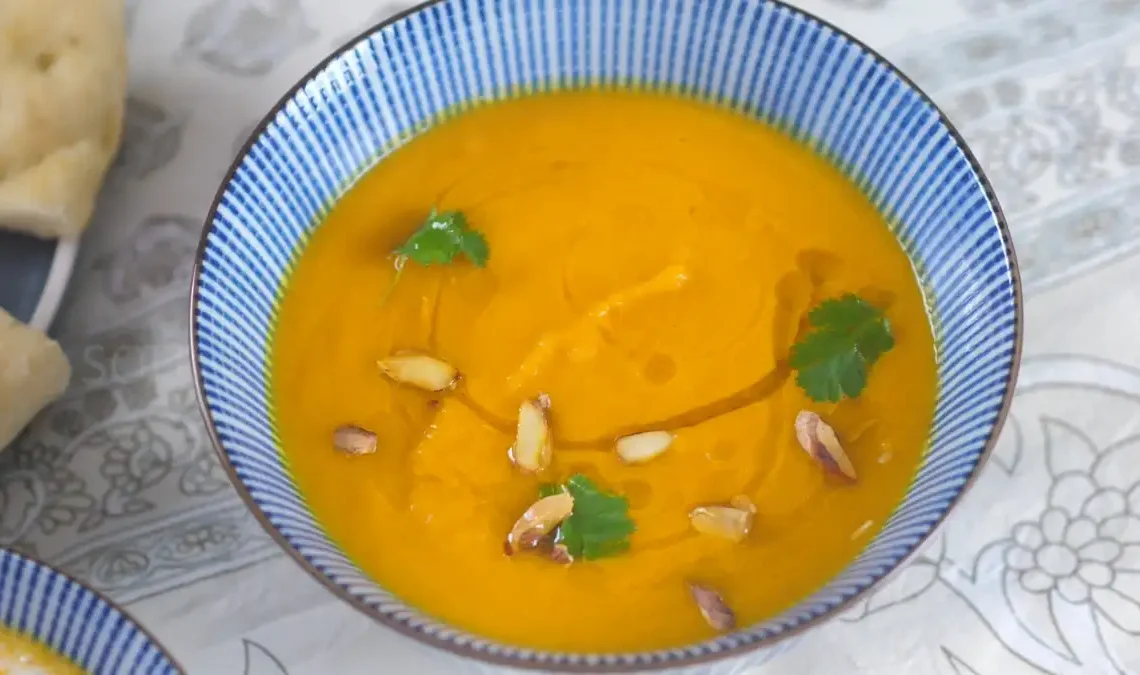 Soupe de carottes : Recettes et Bienfaits pour une soupe parfaite