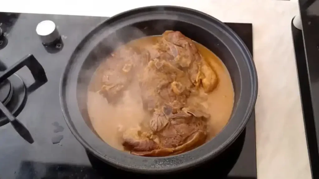 Tajine d'Agneau: The Ultimate Guide to a Moroccan Classic
