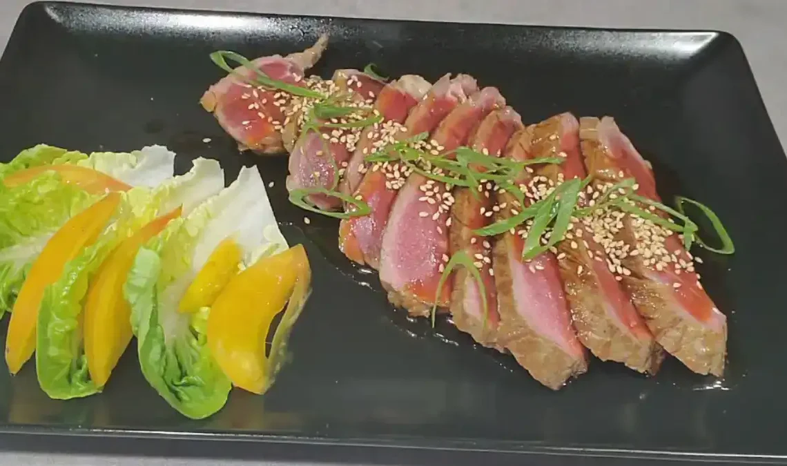 Tataki de Bœuf: A Flavorful Japanese Dish