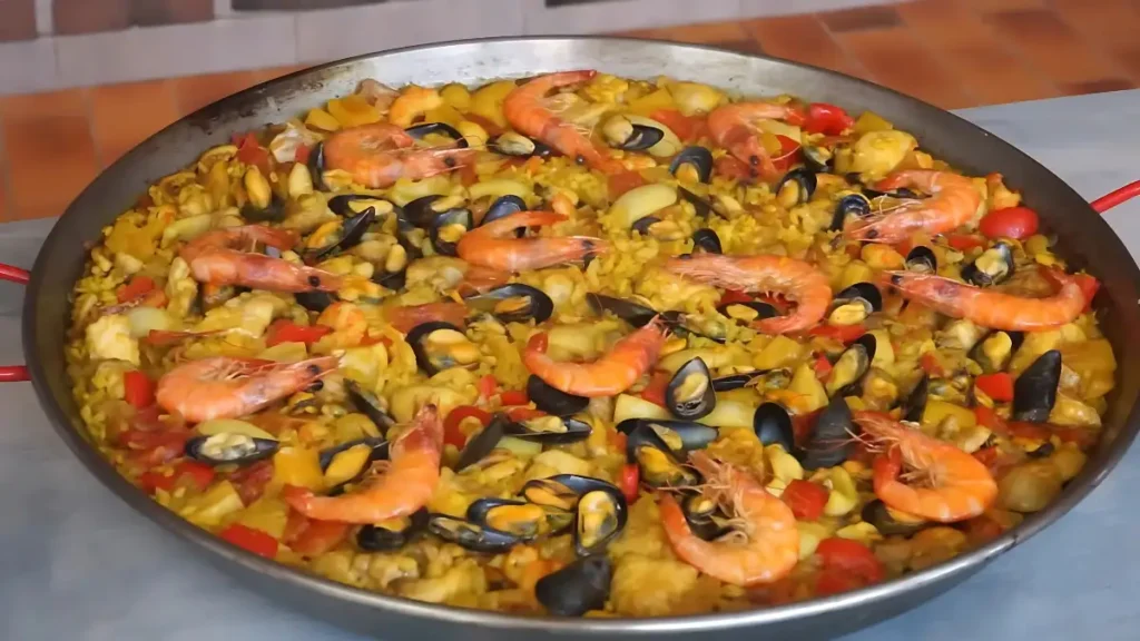 Paëlla : L'Art de Cuisiner ce Plat Éponyme